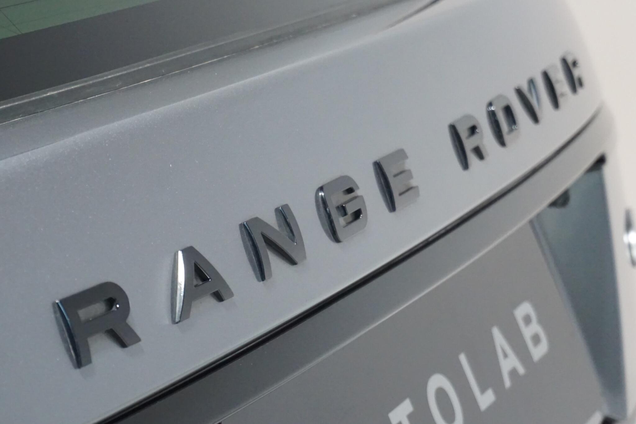 Land Rover Range Rover 2.0 P400e 13.1kWh Autobiography SUV 5dr Petrol Plug-in Hybrid Auto 4WD Euro 6 (s/s) (404 ps)